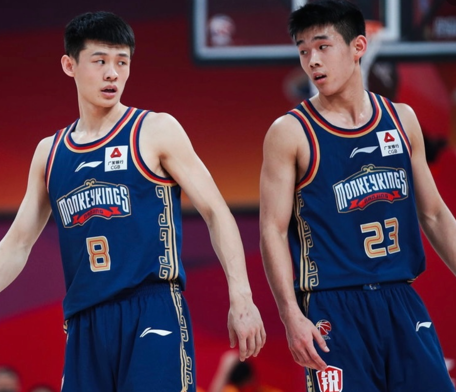 皇冠体育APP下载-Ning迎来二十赛季出色发挥，日本队观众热烈欢呼！气势如虹延续-皇冠体育APP下载